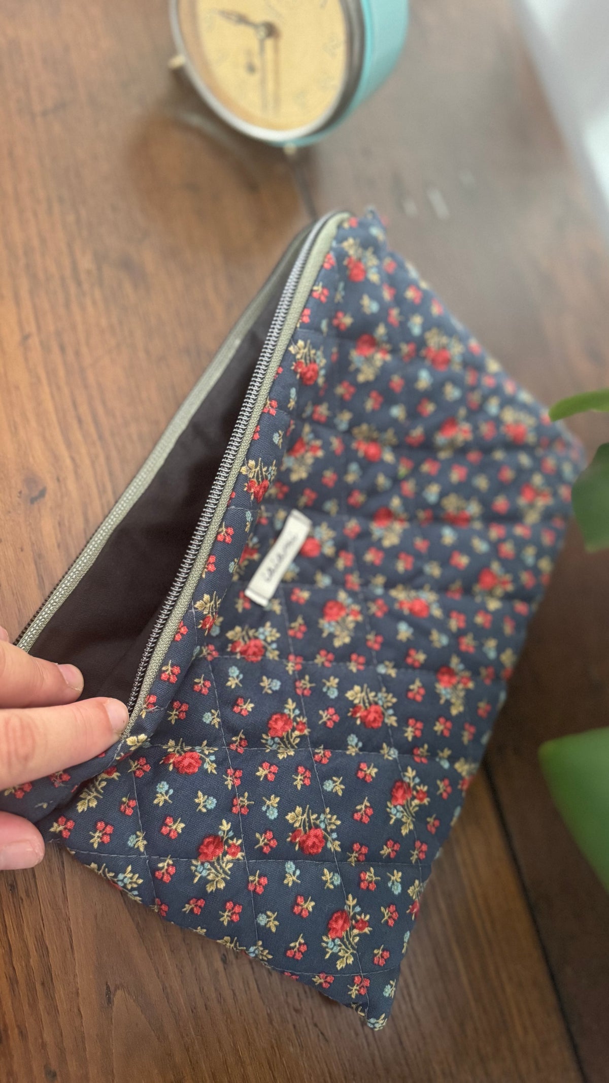 Pochette trapuntata Maxi - Roselline Rosse (Hanbok)