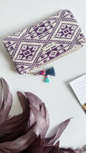 Load image into Gallery viewer, Pochette Mini - Geometrica bianca e viola