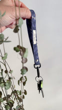 Carica l'immagine nel visualizzatore di Gallery, Portachiavi - Libellule
