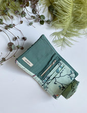 Load image into Gallery viewer, Le Petit - Vie the boheme