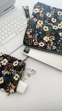 Load image into Gallery viewer, Pochette  - Flower  Harvest