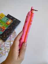 Carica l'immagine nel visualizzatore di Gallery, Astuccio Birillo - Rosa Pois