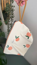 Carica l'immagine nel visualizzatore di Gallery, Gocce Pochette Maxi (idrorepellente) - albicocche