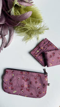 Carica l'immagine nel visualizzatore di Gallery, Pocket Pochette (Maxi)  con tasca - Ciliegie Malva