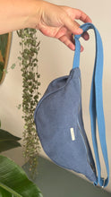 Carica l'immagine nel visualizzatore di Gallery, Moon Bag - Blue jeans /Origami (Nippori)
