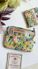 Load image into Gallery viewer, Pocket Pochette con tasca (Mini) - Garden Flowers