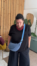 Carica l'immagine nel visualizzatore di Gallery, Moon Bag - Blue jeans /Origami (Nippori)