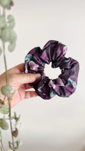 Carica l'immagine nel visualizzatore di Gallery, Scrunchie - Fichi