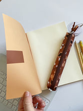 Carica l'immagine nel visualizzatore di Gallery, Quaderno A5 - Albicocche