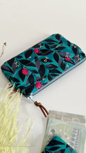 Carica l'immagine nel visualizzatore di Gallery, Pocket Pochette con tasca (Mini) - Libellule