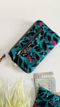 Carica l'immagine nel visualizzatore di Gallery, Pocket Pochette con tasca (Mini) - Libellule