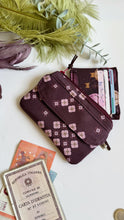 Carica l'immagine nel visualizzatore di Gallery, Pocket Pochette con tasca (Mini) - Mattonelle Bordeaux