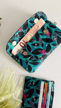 Carica l'immagine nel visualizzatore di Gallery, Pocket Pochette con tasca (Mini) - Libellule