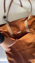 Load image into Gallery viewer, Tote Bag Tamalito - Terracotta /Cammello & rosa (Stripes)