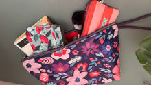 Carica l'immagine nel visualizzatore di Gallery, Gocce Pochette Maxi (idrorepellente) - Fiori