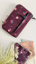 Carica l'immagine nel visualizzatore di Gallery, Pocket Pochette con tasca (Mini) - Fragole