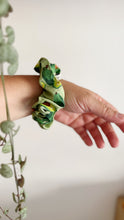 Carica l'immagine nel visualizzatore di Gallery, Scrunchie - Avocado