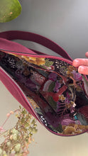 Carica l'immagine nel visualizzatore di Gallery, Moon Bag - Bordeaux/Airone (Nippori)