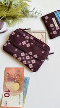 Carica l'immagine nel visualizzatore di Gallery, Pocket Pochette con tasca (Mini) - Mattonelle Bordeaux