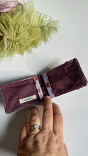 Carica l'immagine nel visualizzatore di Gallery, Pocket Pochette (Mini) + Pocket Card - Ciliegie Lilla