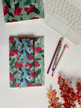 Load image into Gallery viewer, Astucc-iaiami (mini) - Papaveri e Soffioni