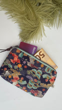 Load image into Gallery viewer, Pocket Pochette con tasca (Mini) - Blue & gold (Nippori)