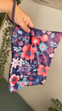 Carica l'immagine nel visualizzatore di Gallery, Gocce pochette Media (idrorepellente) - Fiori