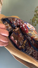 Carica l'immagine nel visualizzatore di Gallery, Moon Bag - khaki /Blue dorato (Nippori)