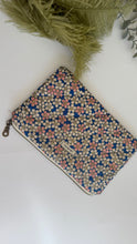 Carica l'immagine nel visualizzatore di Gallery, Pochette trapuntata - fiorellini (Nippori)