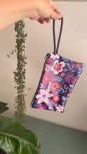 Carica l'immagine nel visualizzatore di Gallery, Gocce pochette Mini (idrorepellente) - Fiori