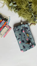 Carica l'immagine nel visualizzatore di Gallery, Pocket Pochette con tasca (Mini) - Magnolie e Libellule