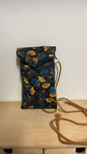 Carica l'immagine nel visualizzatore di Gallery, Astuccio porta cellulare - Gingko (trapuntata)