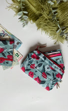 Carica l'immagine nel visualizzatore di Gallery, Pocket Pochette con tasca (Mini) - Papaveri e soffioni (interno Verde)