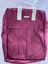 Load image into Gallery viewer, PICCOLO DIFETTO SULLA TASCA FRONTALE Zaino Tamalito (Maxi) - Porto/lanterne