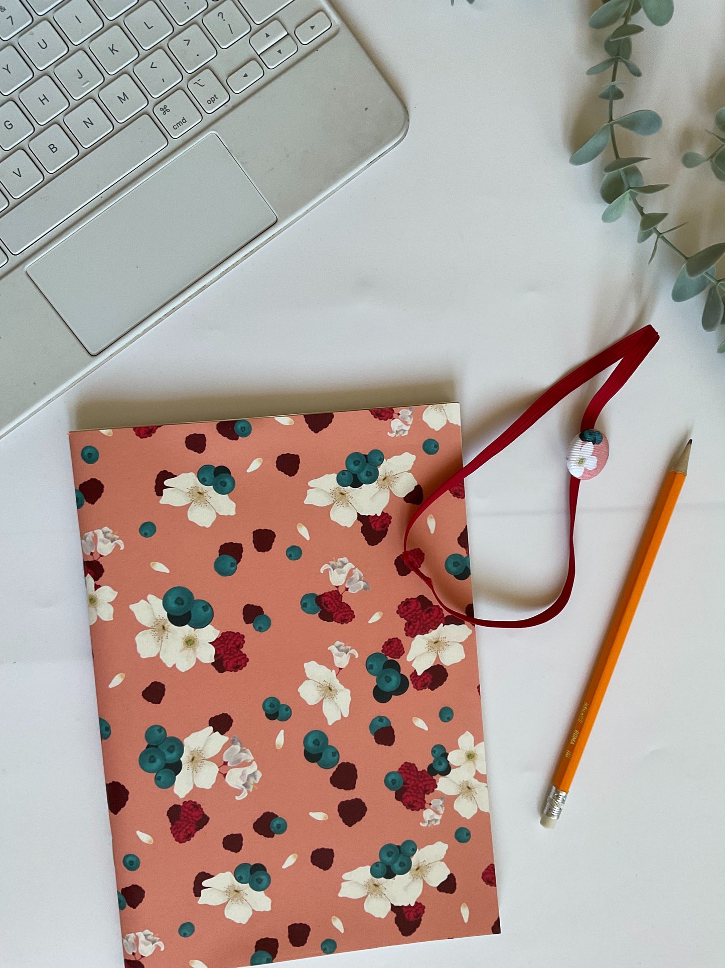 Quaderno Maxi + Segnalibro (Lamponi e Mirtilli)