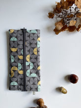 Load image into Gallery viewer, Astucc-iaiami (standard) - Geonetrica Grey