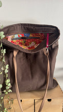 Carica l'immagine nel visualizzatore di Gallery, Tote Bag Tamalito - Brown / Japan (Nippori)