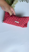 Load image into Gallery viewer, Beauty Burrito - Coccinelle