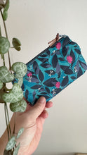 Carica l'immagine nel visualizzatore di Gallery, Pocket Pochette con tasca (Mini) - Libellule