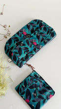 Carica l'immagine nel visualizzatore di Gallery, Pocket Pochette con tasca (Maxi) - Libellule