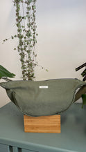 Carica l'immagine nel visualizzatore di Gallery, Moon Bag - verde militare/righe rosa e verdi (Stripes)