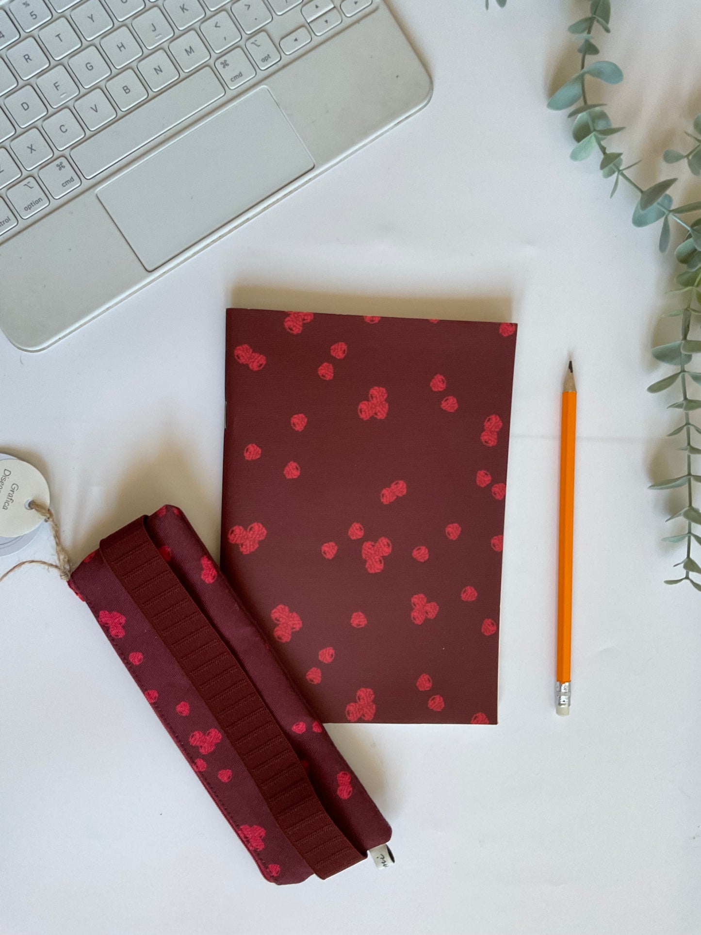 Quaderno A5 + Astuccio Mini con elastico (Lamponi)