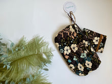 Carica l'immagine nel visualizzatore di Gallery, Pocket card - Flower Harvest