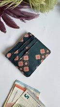 Carica l'immagine nel visualizzatore di Gallery, Porta Tessere  - Mattonelle Verdi