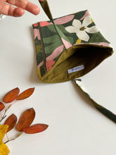 Carica l'immagine nel visualizzatore di Gallery, Custodia per libri (Maxi) - Foresta