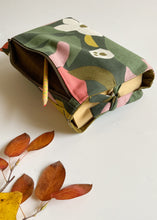 Carica l'immagine nel visualizzatore di Gallery, Custodia per libri (Maxi) - Foresta