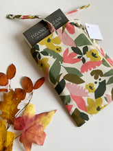 Carica l'immagine nel visualizzatore di Gallery, Custodia per libri (Maxi) - Foresta White