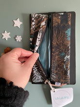 Carica l'immagine nel visualizzatore di Gallery, Astucci-iaiami (standard) - Alberi