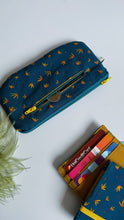 Load image into Gallery viewer, Pocket Pochette (Maxi) - Petit Marmelade
