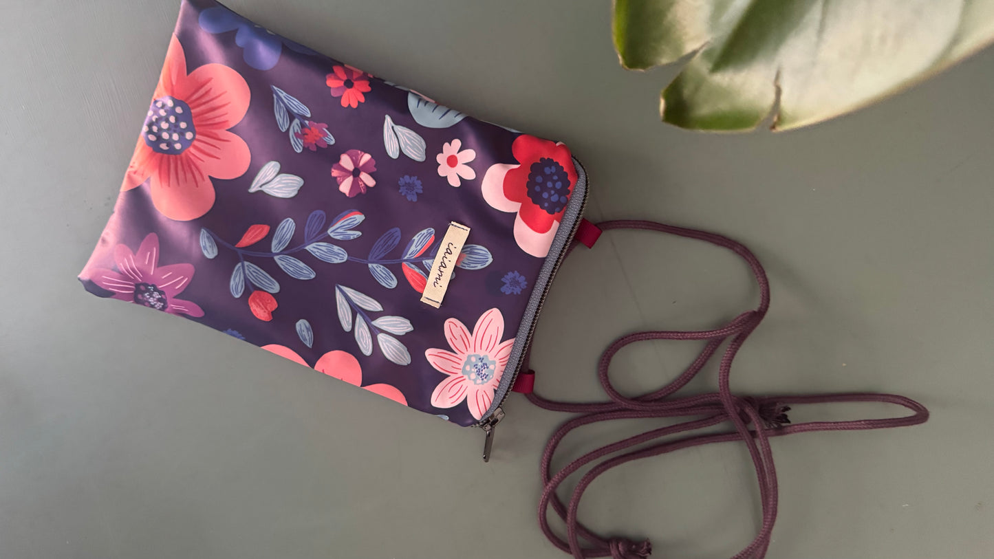 Porta cellulare Gocce (idrorepellente) - Fiori